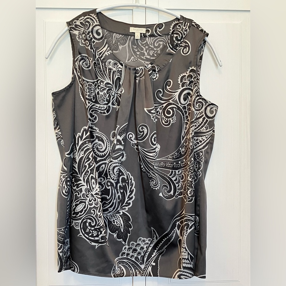 Talbots Sleeveless Blouse with Charcoal, Grey, White Paisley Print